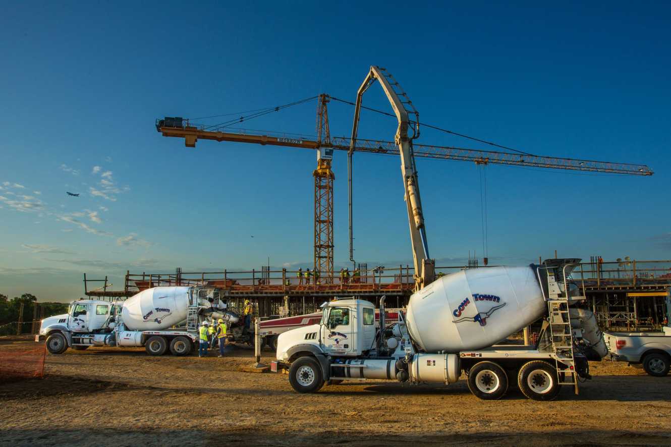 Efficient Concrete Delivery & Mixing | AACenter Project by Cowtown RM