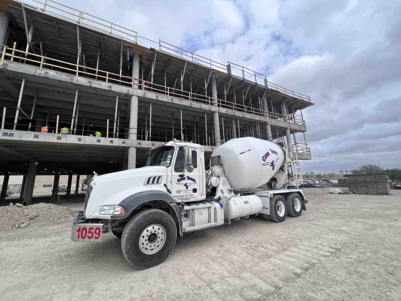 Concrete Mixer And Delivery Service | Cowtownrm
