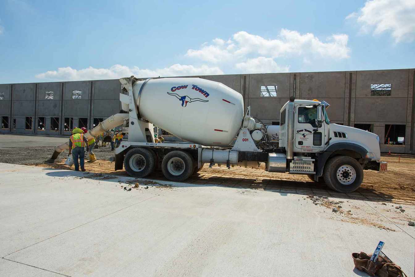 Concrete Mixer and Delivery | Cowtown Ready Mix Services
